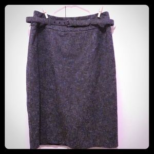 ⭕️ Gray NYC skirt 💕